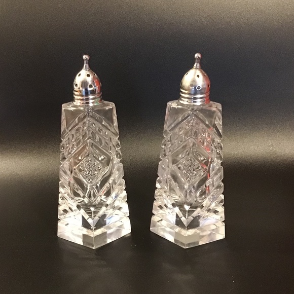 Vintage Clear Cut Glass Salt & Pepper Shakers Set 4 3/4” Tall - Picture 14 of 15